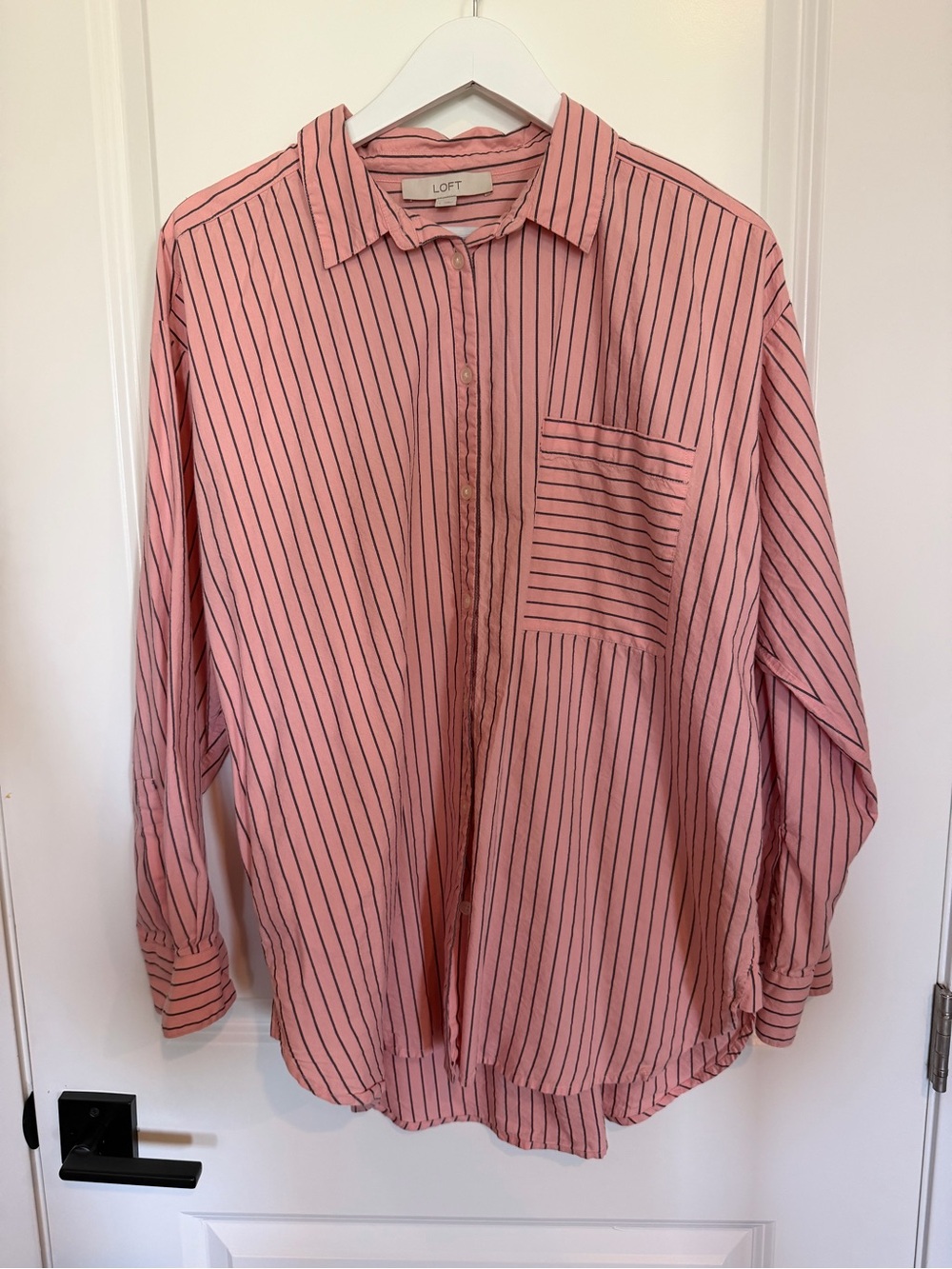LOFT Pink Vertical-Striped Casual Button-Down Shirt Size Large